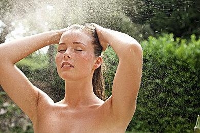 《秋之回忆》旧作将登Steam 支持中文 页面已上线